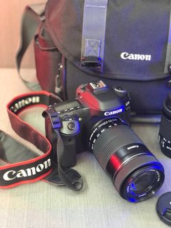 80D DSLR Canon (4737 Shutter Count) with EFS 18-55mm, 55-250mm, Dual Battery + Charger Kit and Camera Bag
