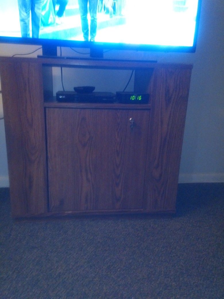 Wooden TV Stand