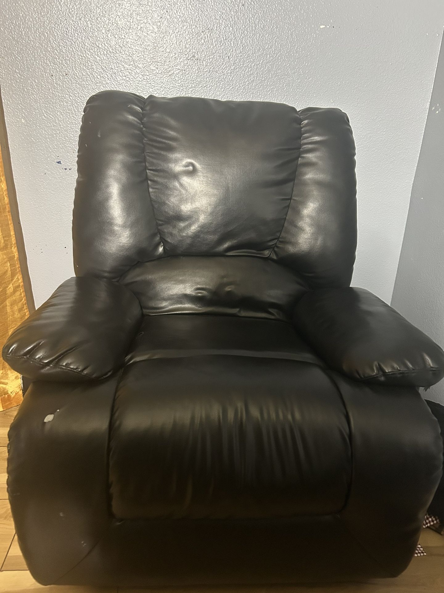 Reclining Couch Used 60