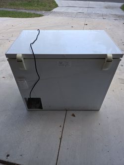 GE chest freezer
