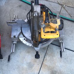 DeWalt Miter Saw