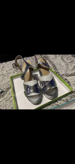 Silver Heels Size 6.5 