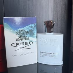New creed silver mountain water 4Fl.OZ