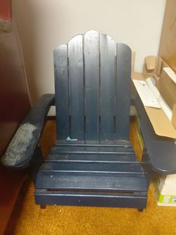 small kid chair