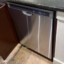 Dishwasher Whirlpool