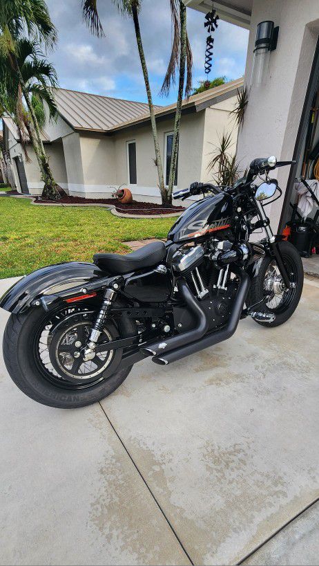2011 Harley Sportster  48