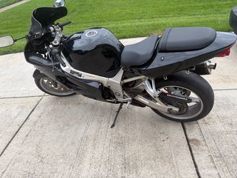 Suzuki GSX-R 750