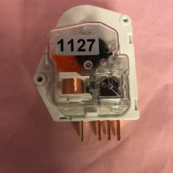  (contact info removed)02 Frigidaire Defrost Timer NEW OEM