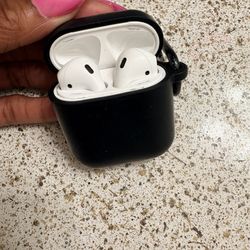 1st Generation AirPods 