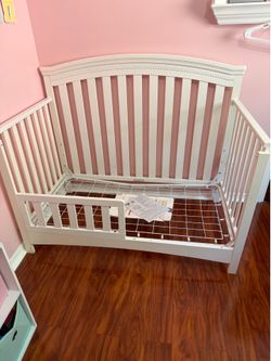 4 in 1 Baby Crib