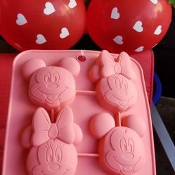 Disney Minnie & Mickey Mouse Mold.