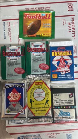 Vintage Sports Trading Card Packs Lot