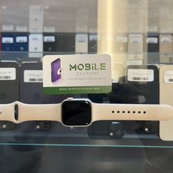 Apple Watch Starlight Series 8 41MM GPS (90 Day Same As Cash Financing Available)