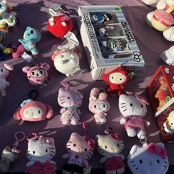 Hello Kitty Keychains 