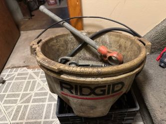 Rigid Oiler