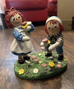 Raggedy Ann And Andy Figurines
