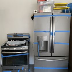 Fridge,RangeAnd Microwave 