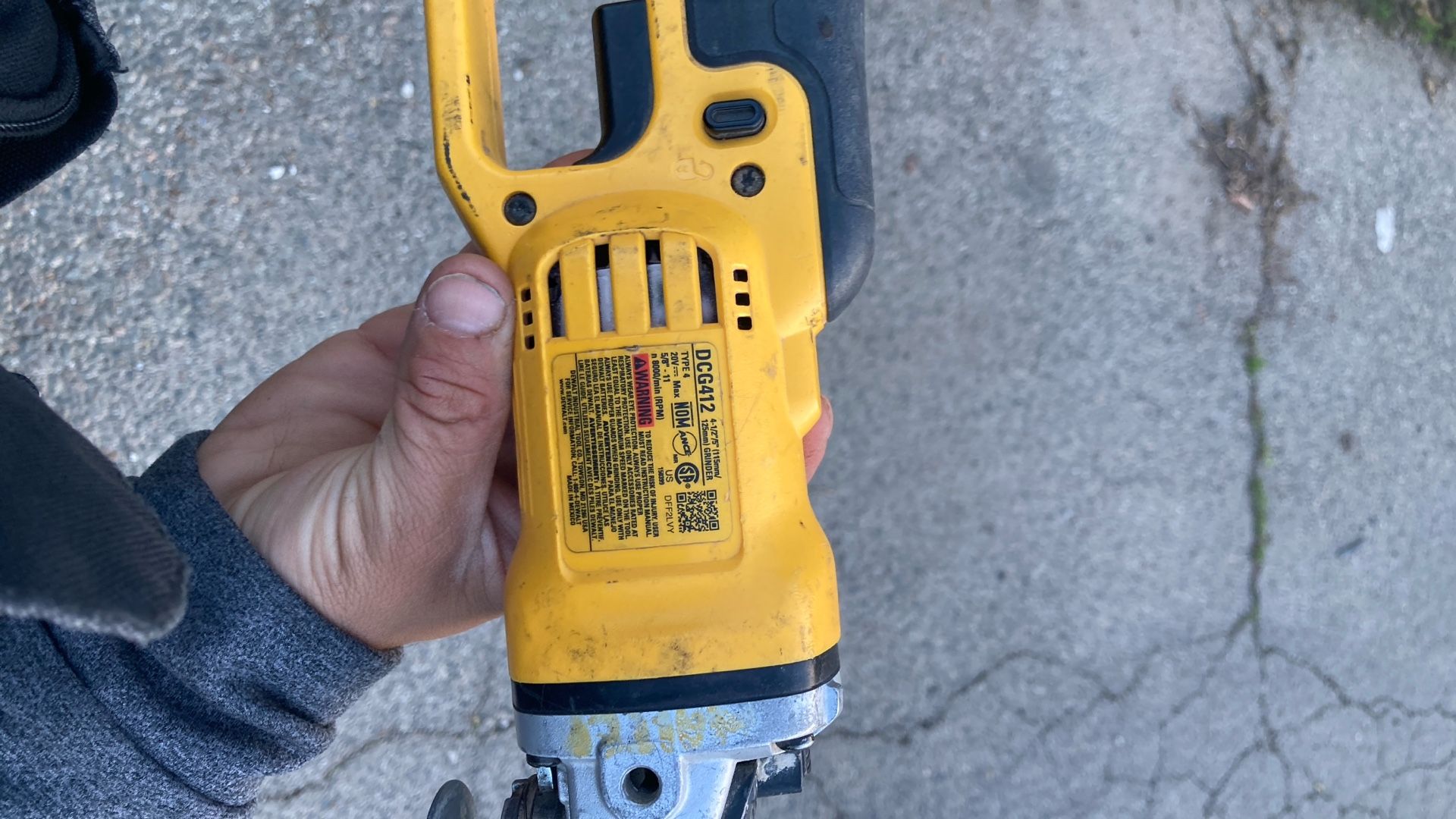 Dewalt Angle grinder