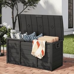 Black Solaura 75-gallon outdoor storage deck box