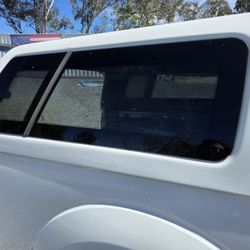 Nissan Frontier Leer Camper Shell