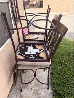4 metal chairs