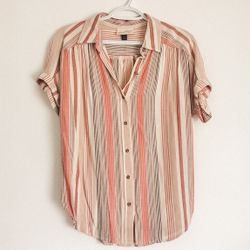 NWOT Short Sleeve Button Up