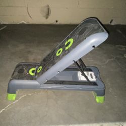 Adjustable Weight Bench