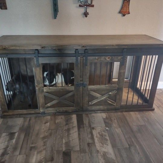 Custom Dog Kennels