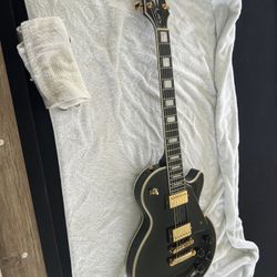  Epiphone Les Paul Custom 