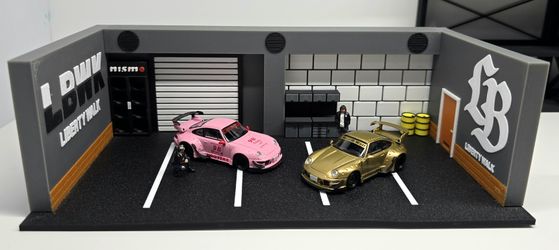 1:64 Scale Car Diorama