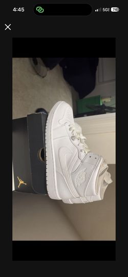 Men’s Air Jordan 1 Mid Triple White – Size 11 – Never Worn – $50