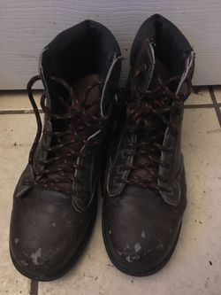Size nine work boots used 25$OBO