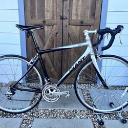 Beautiful Giant OCR3 Road Bike