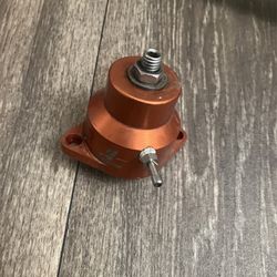 96-04 Ford Mustang gt Aeromotive Fuel Pressure Regulator