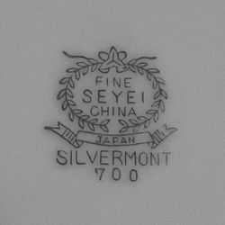 Old Vintage Classic 12 Piece China Dinner Set From Japan 