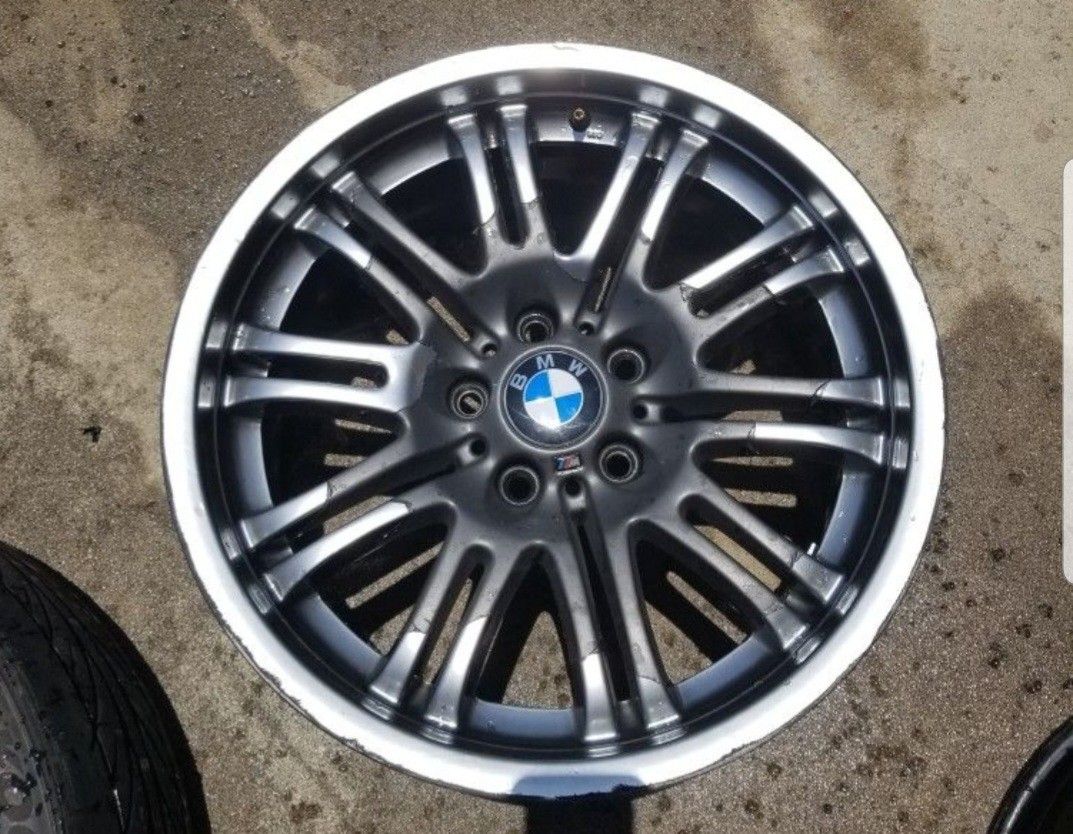 BMW E46 M3 Original 18" Wheels