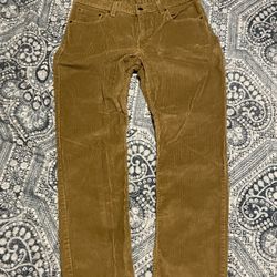 LEVI  Corduroy Pants