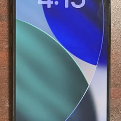 IPhone 15 Pro 6.1” 128Gb, Unlocked, Black, 100% Battery Health, Like New