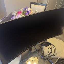 GYGABYTE G34WQC 34” WQHD ultrawide FreeSync premium gaming monitor with HDR , DISPLAYPORT and USB