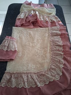 Vintage 80s Farmhouse Cottage Core Style Pricilla Curtains lace and pink