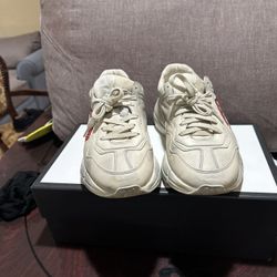  Gucci Rhyton Sneakers Ivory Leather Red Mouth Graphic – Men’s Size 7.5