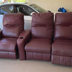 FREE ****All LEATHER RECLINING SECTIONAL