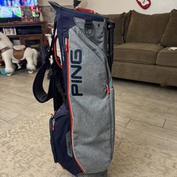 Ping Hoofer Lite  Golf Bag 