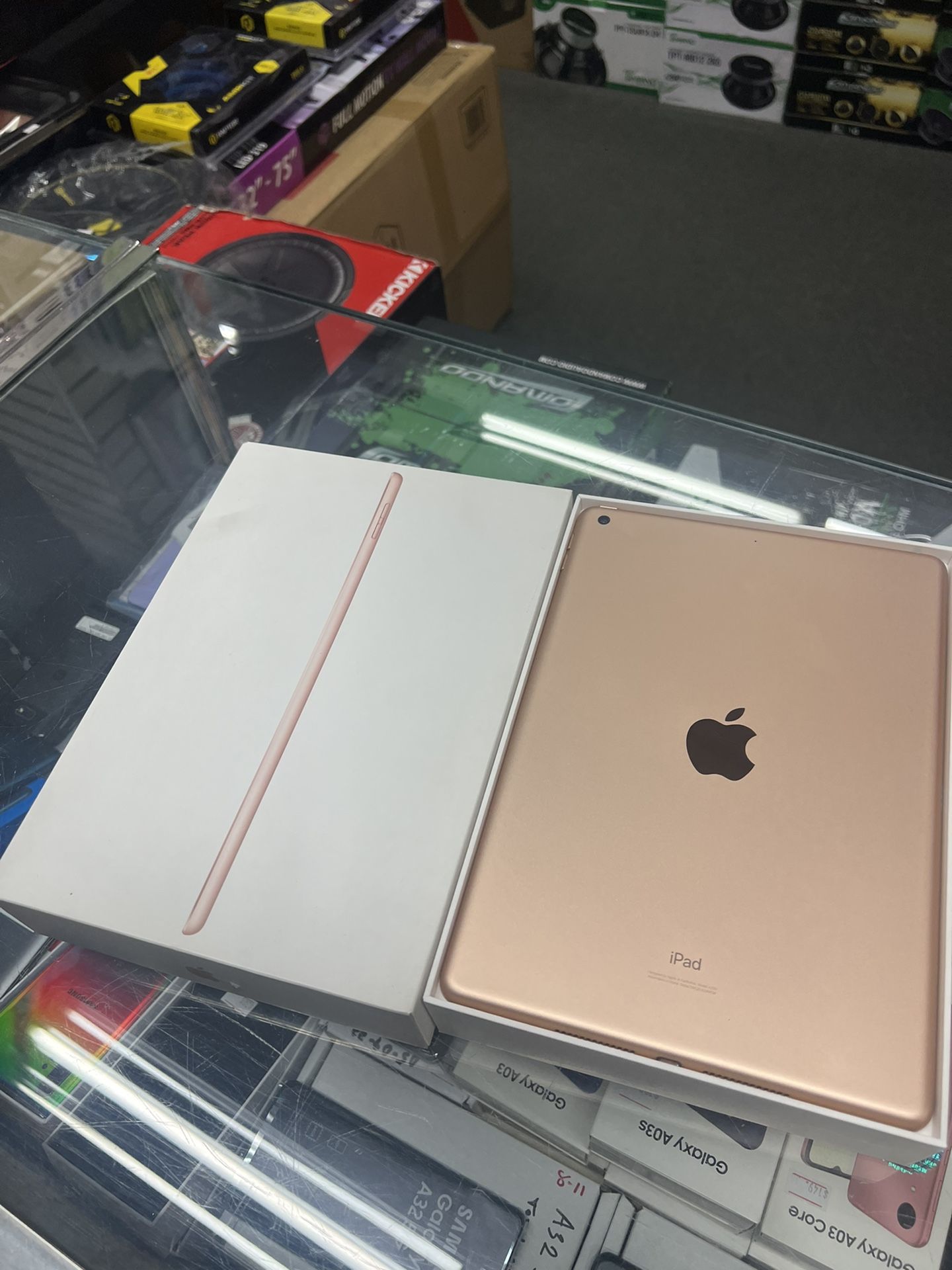IPAD 7 Gen 32gb Gps