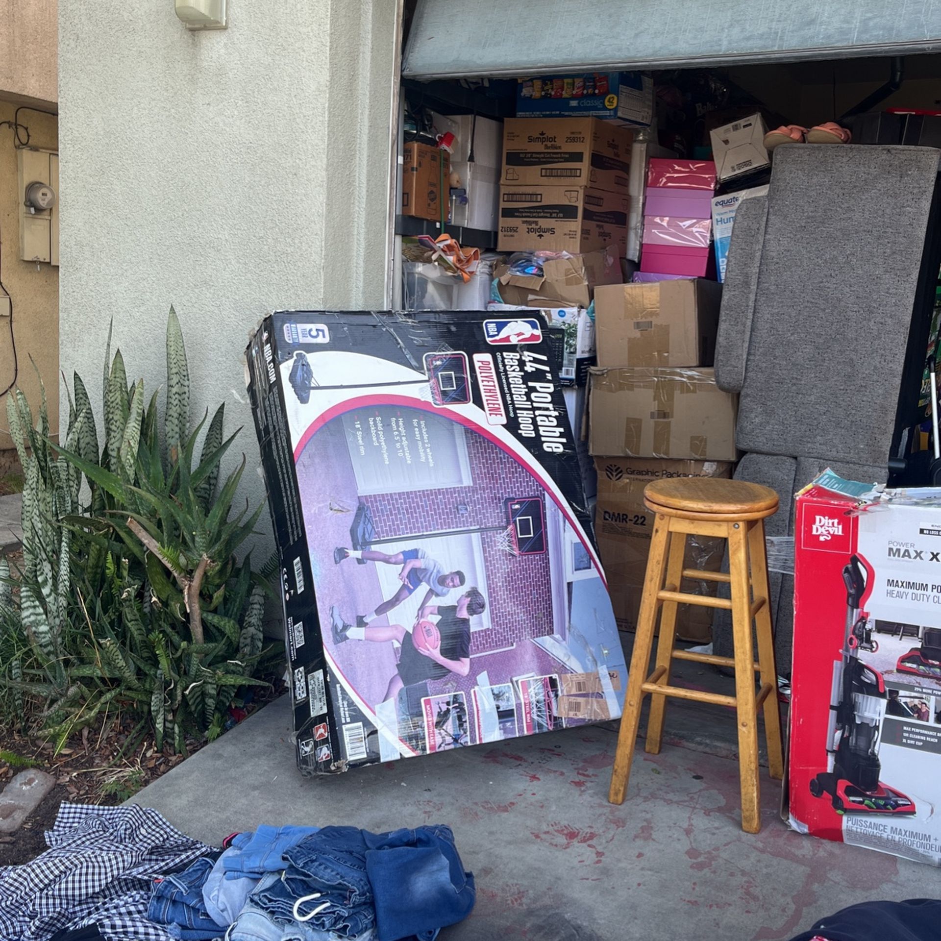 Portable Basketball Hoop