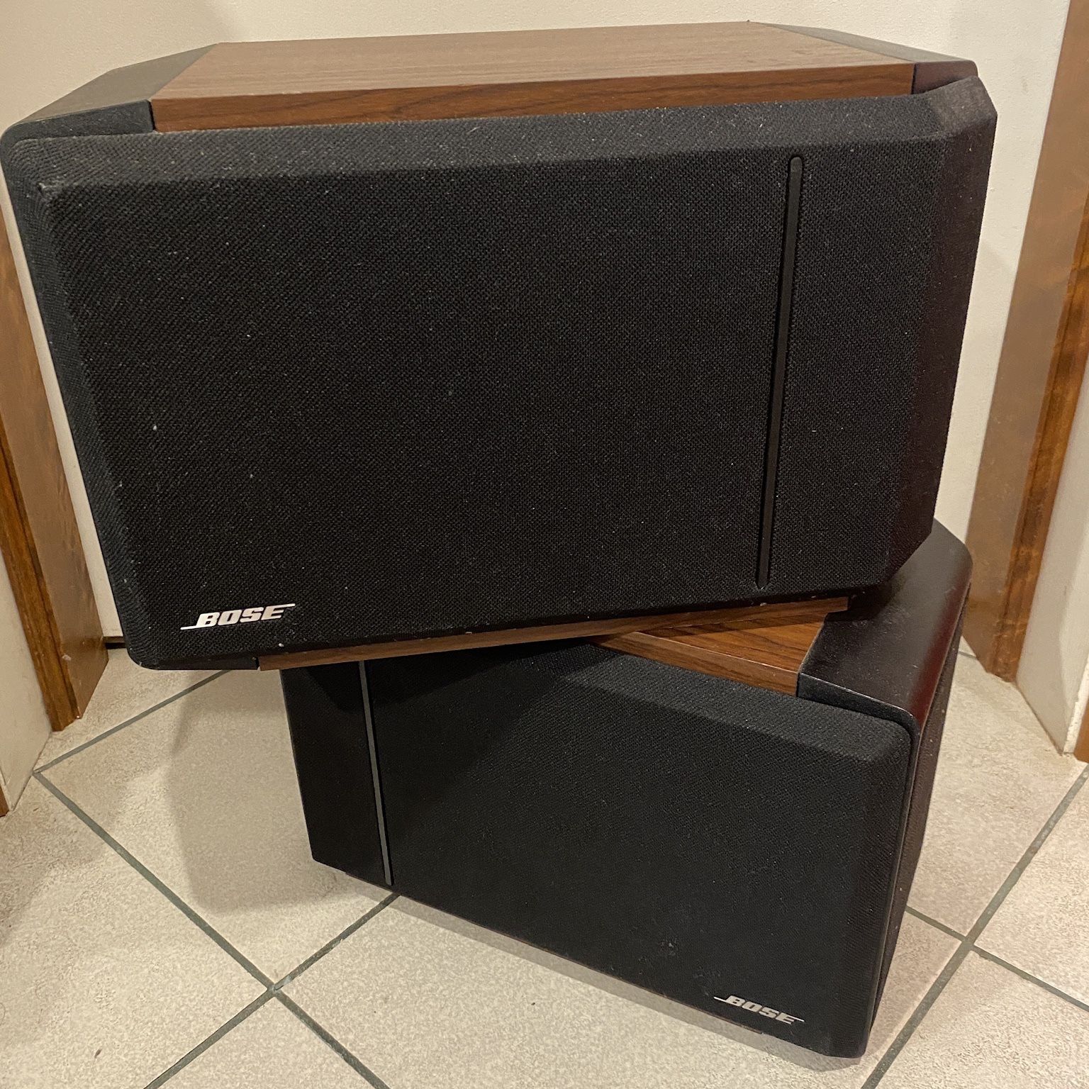 Vintage Bookshelf BOSE 301 series IV Reflecting Speakers for Sale 