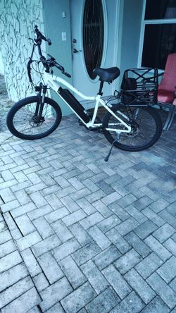 Eco-motion City Ebike (Class 3, 28 mph) w/extra battery