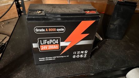 24v 200 ah mini batteries  have two