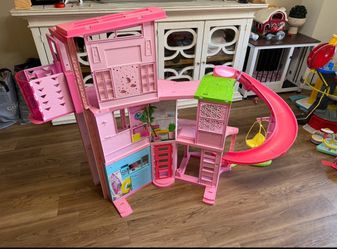 Big Barbie house with slide and pool ￼