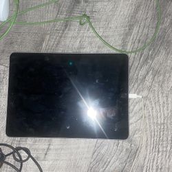 iPad 2018 (6th Gen, 9.7")